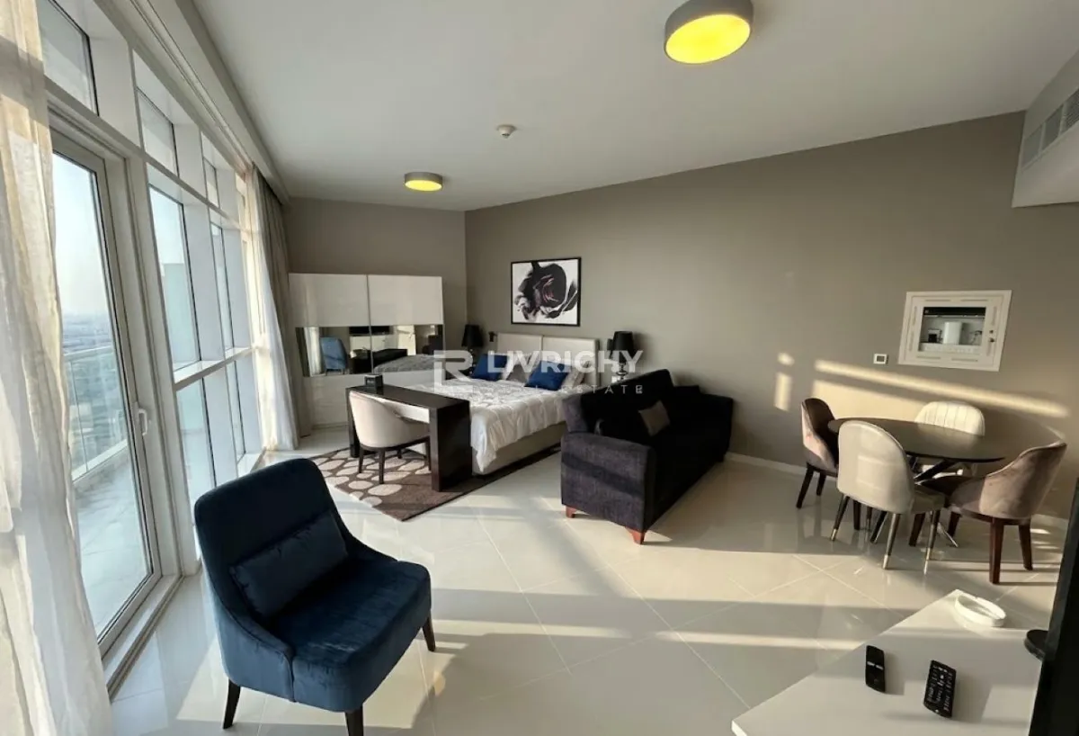 Spacious Studio | Fully Furnished | Prime Living — 3