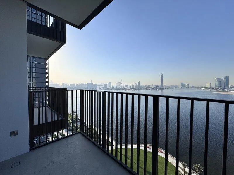 Full Creek View | Modern Finish | Creek Crescent — 3