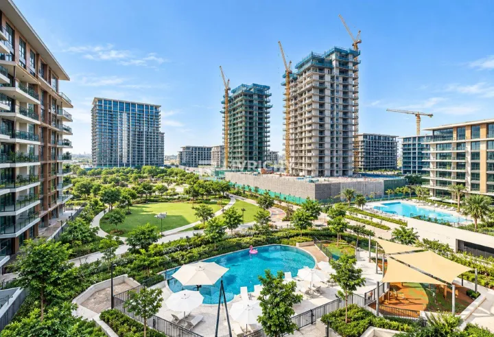 Central Park | Spacious N Bright | Modern Finish