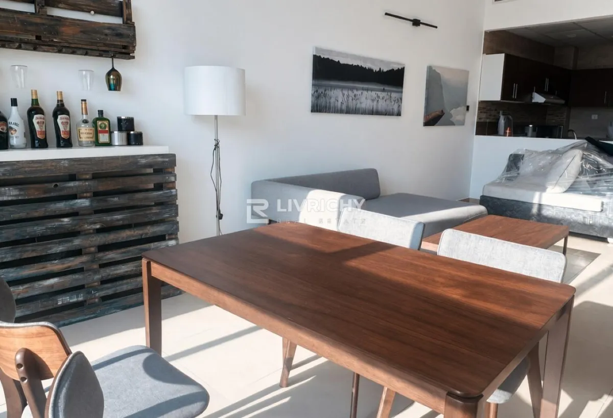 Fully Furnished | Spacious 1 Br | Modern Layout — 3